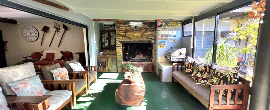 6 Bedroom Property for Sale in Franskraal Western Cape